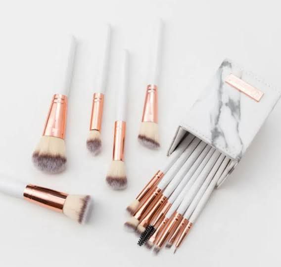 BH Cosmetics Marble Stand – 13 Pcs High-Quality Makeup Brush Set